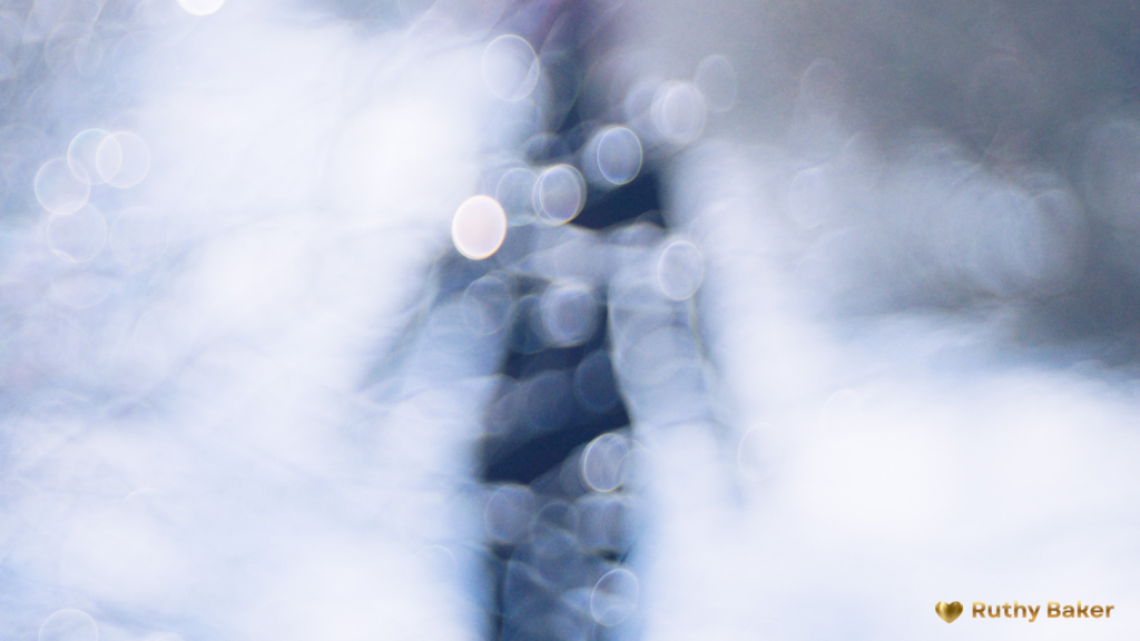 The Cognitive Fog of Online Betrayal